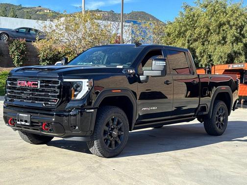 2026 GMC Sierra 2500 AT4