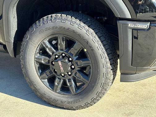 2026 GMC Sierra 2500 AT4