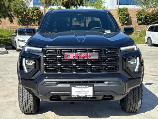 2025 GMC Canyon Elevation