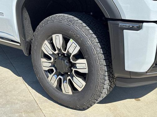 2026 GMC Sierra 2500 Denali