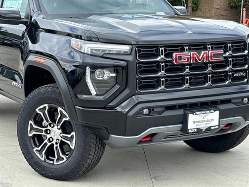 2025 GMC Canyon Base