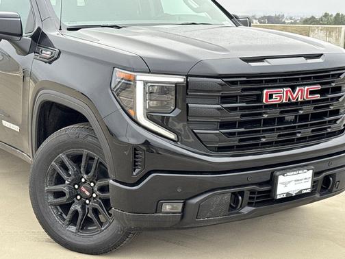 Onyx Black 2026 GMC Sierra 1500 Elevation