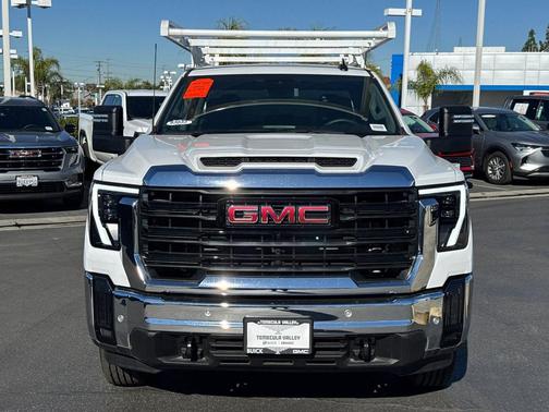 2025 GMC Sierra 2500 Pro