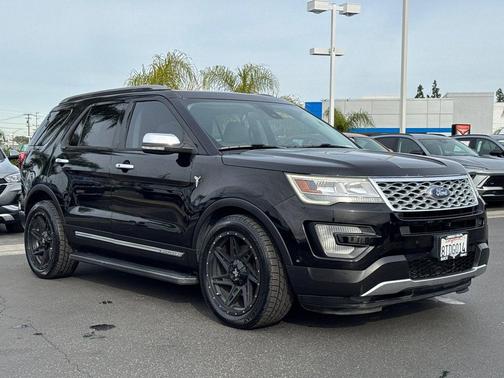 2017 Ford Explorer Platinum