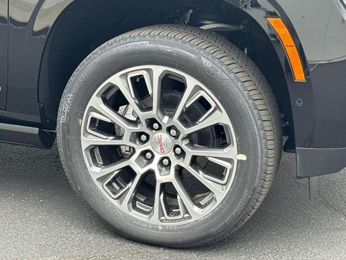 Onyx Black 2026 GMC Yukon XL Denali