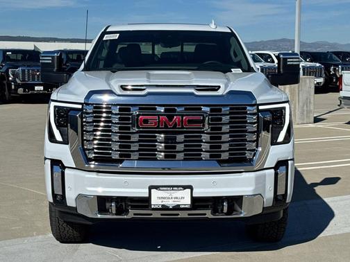 2026 GMC Sierra 2500 Denali