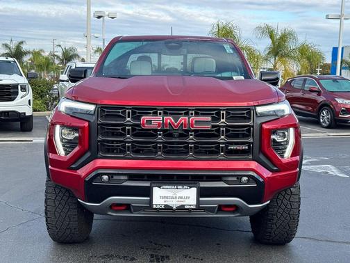 2023 GMC Canyon AT4X