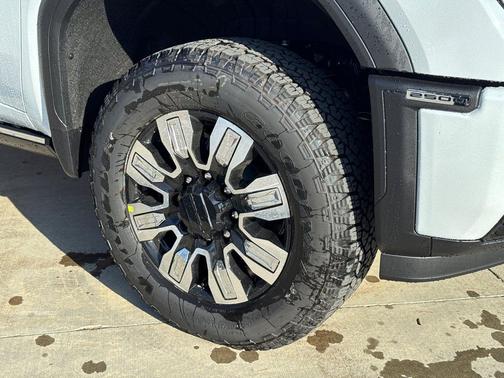 2026 GMC Sierra 2500 Denali