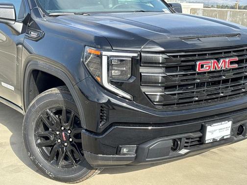 Onyx Black 2026 GMC Sierra 1500 Elevation