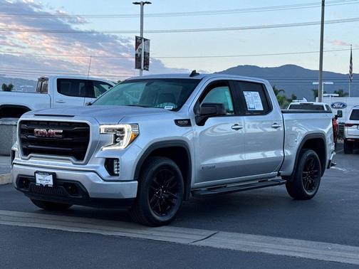 2022 GMC Sierra 1500 Elevation