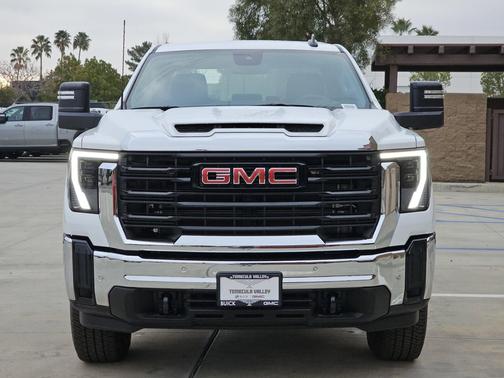 Summit White 2025 GMC Sierra 3500 Base