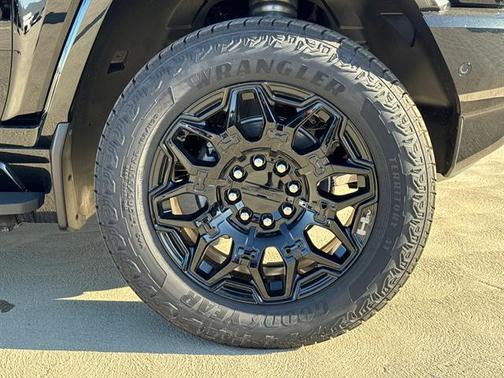 2025 GMC HUMMER EV Pickup 2X