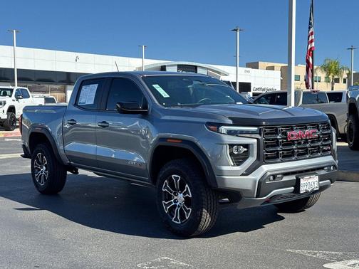 2024 GMC Canyon AT4