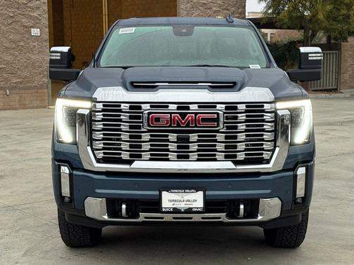 2026 GMC Sierra 2500 Denali