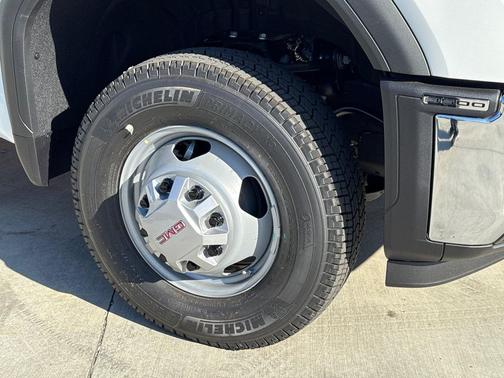 Summit White 2026 GMC Sierra 3500 Base