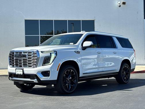 Summit White 2026 GMC Yukon XL Denali