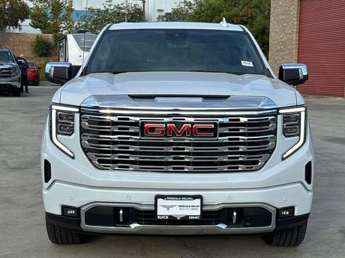 Glacier White Tricoat 2026 GMC Sierra 1500 Denali