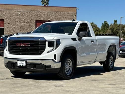 2025 GMC Sierra 1500 Pro