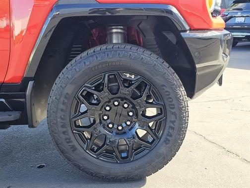 2025 GMC HUMMER EV Pickup 2X
