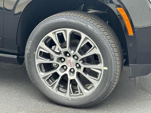 Onyx Black 2026 GMC Yukon XL Denali