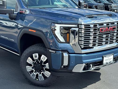 2026 GMC Sierra 2500 Denali
