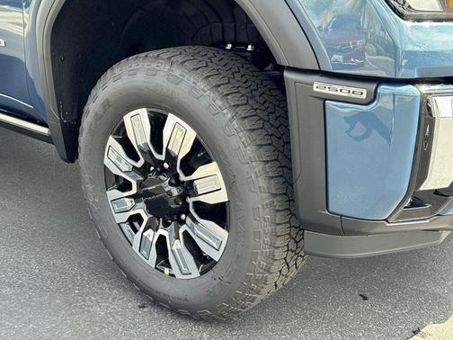 2026 GMC Sierra 2500 Denali