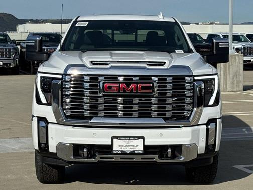 2026 GMC Sierra 2500 Denali