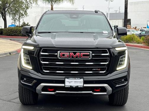 Onyx Black 2026 GMC Yukon 4WD AT4