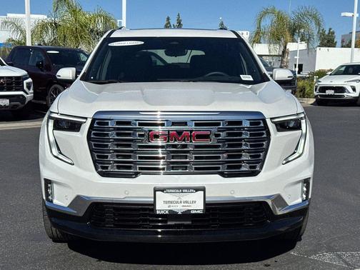 2025 GMC Acadia Denali