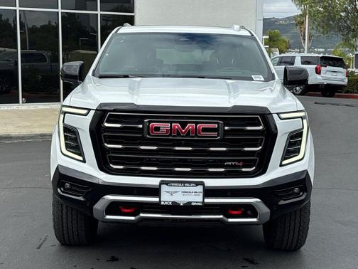Summit White 2026 GMC Yukon 4WD AT4 Ultimate