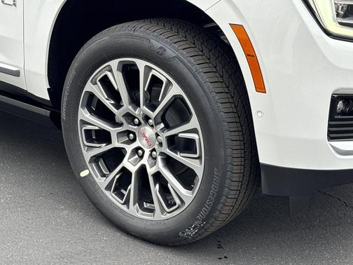 Summit White 2026 GMC Yukon Denali