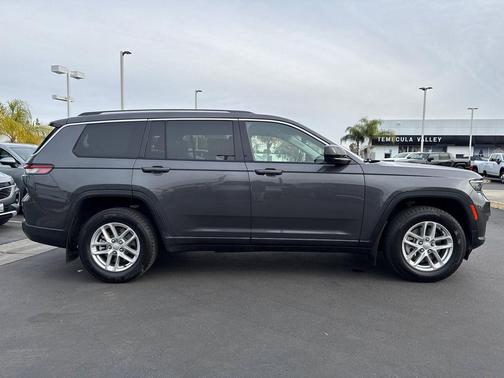 2021 Jeep Grand Cherokee L Laredo