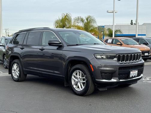 2021 Jeep Grand Cherokee L Laredo