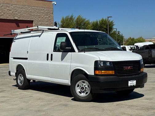 Summit White 2025 GMC Savana 2500 Work Van