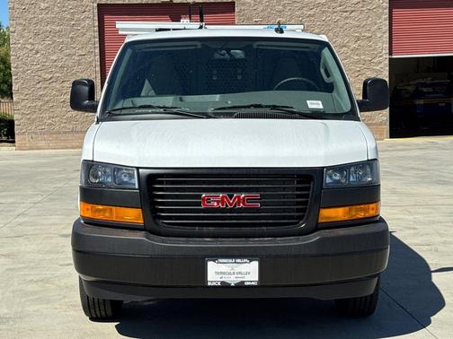 Summit White 2025 GMC Savana 2500 Work Van