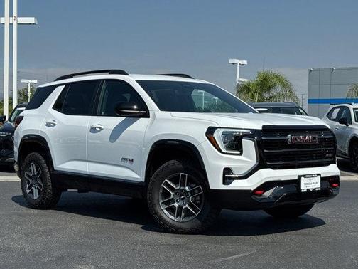 2026 GMC Terrain AWD AT4