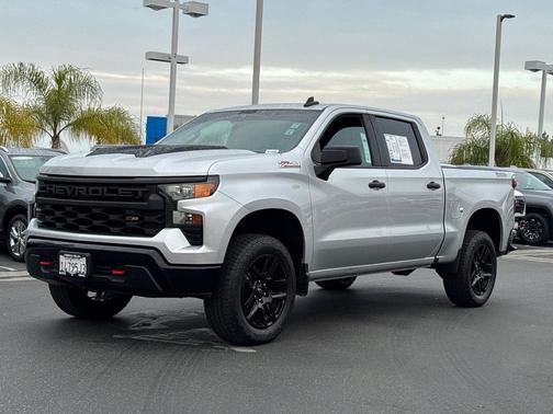 2022 Chevrolet Silverado 1500 Custom Trail Boss