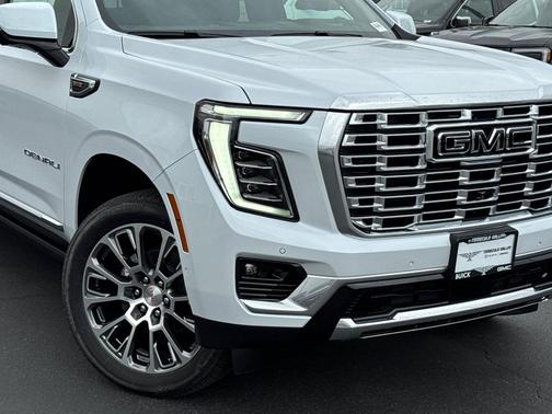 Glacier White Tricoat 2026 GMC Yukon XL Denali