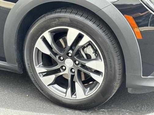 Ebony Twilight Metallic 2018 Buick Regal TourX Preferred