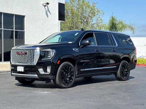 Onyx Black 2022 GMC Yukon XL Denali
