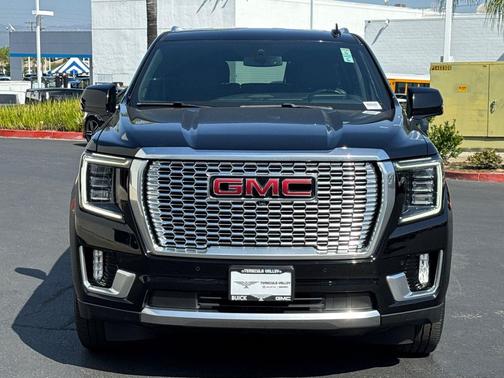 Onyx Black 2022 GMC Yukon XL Denali