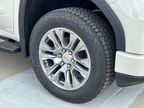 Coastal Dune 2026 GMC Sierra 1500 Denali