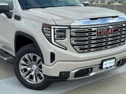 Coastal Dune 2026 GMC Sierra 1500 Denali