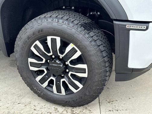 2026 GMC Sierra 2500 Denali Ultimate