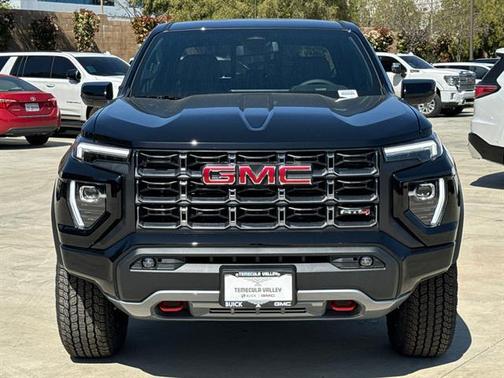 2025 GMC Canyon Base