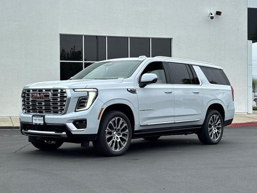 Glacier White Tricoat 2026 GMC Yukon XL Denali