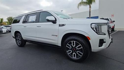 2023 GMC Yukon XL 4WD AT4