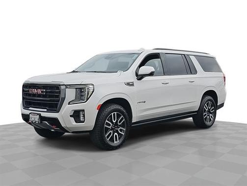2023 GMC Yukon XL 4WD AT4