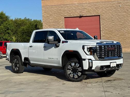 2026 GMC Sierra 2500 Denali