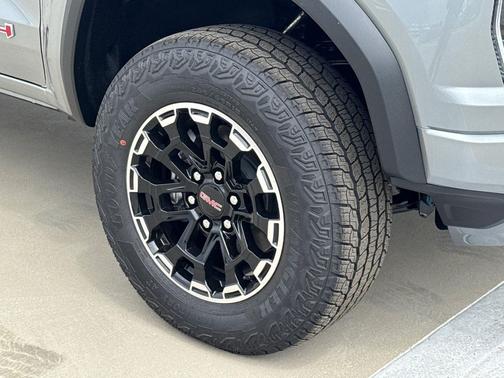 Sterling Metallic 2026 GMC Canyon AT4
